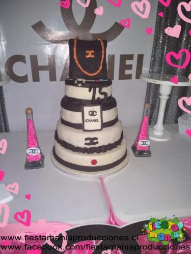 Torta Chanel